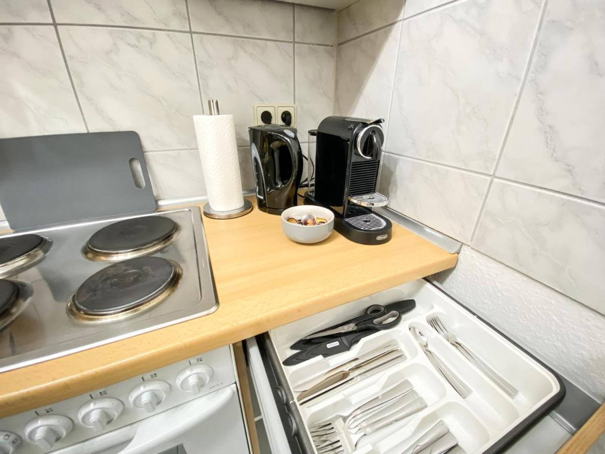 Wohlfuehl-Apartment Mit Kostenfreier Tiefgarage, Wifi & Terrasse Lipsko Exteriér fotografie