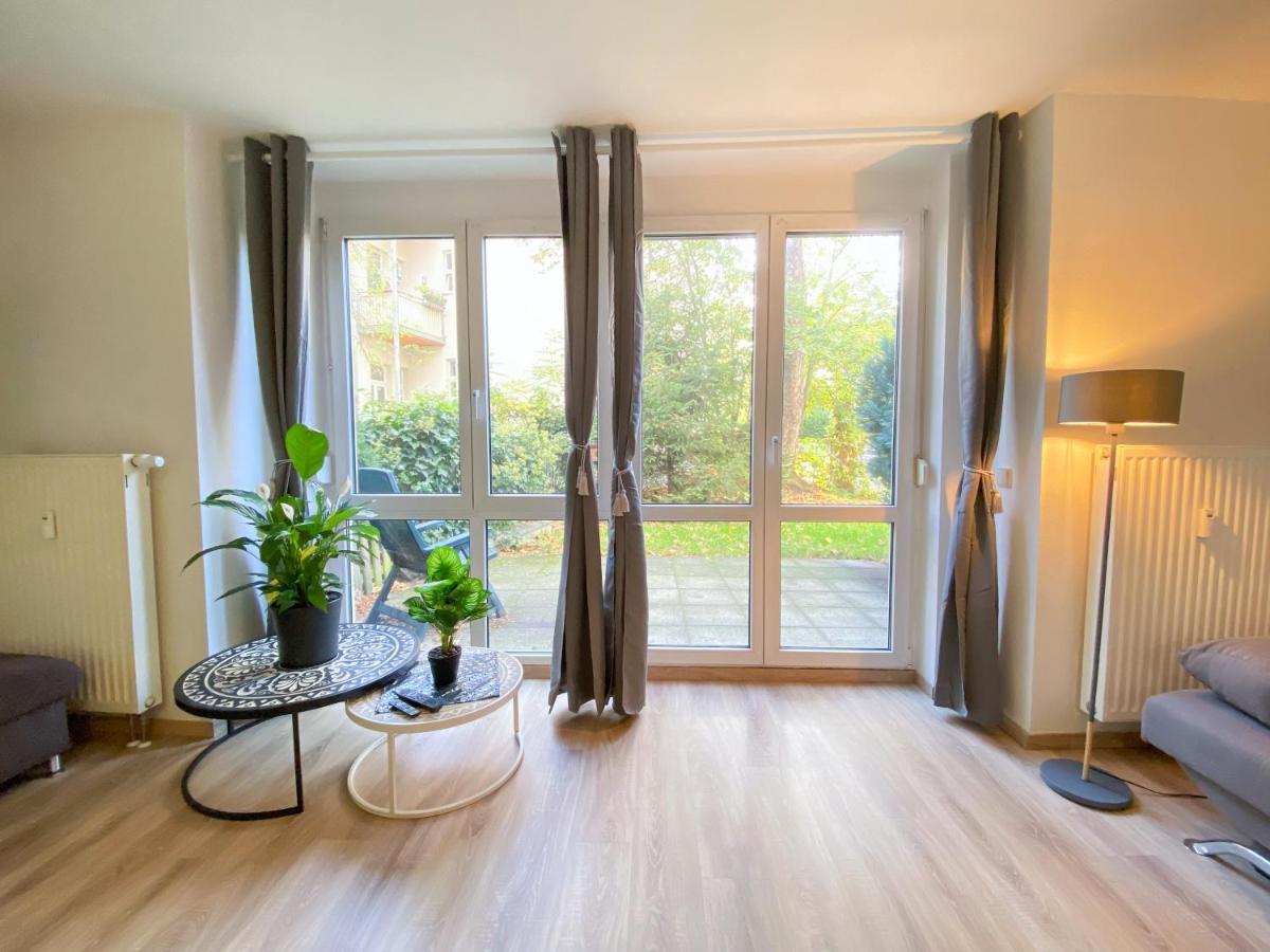 Wohlfuehl-Apartment Mit Kostenfreier Tiefgarage, Wifi & Terrasse Lipsko Exteriér fotografie
